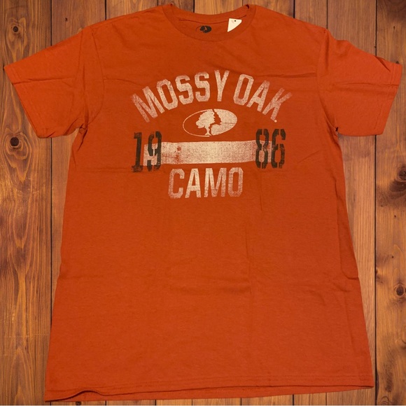 Mossy Oak Camo Brand Hunting Logo Shirt Real Tree Realtree American Patriotic - Picture 1 of 5